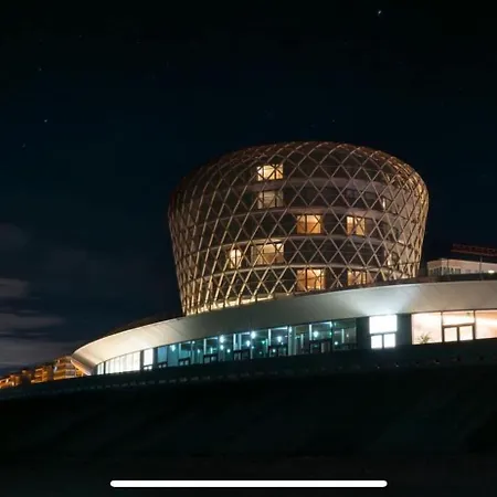 Apartment Zeezicht, Volledig Gerenoveerd Luxe Middelkerke