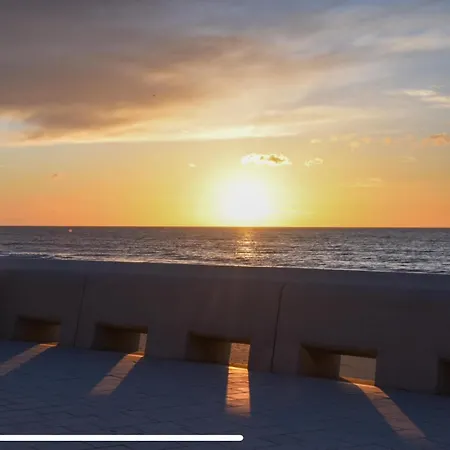 דירה Zeezicht, Volledig Gerenoveerd Luxe *